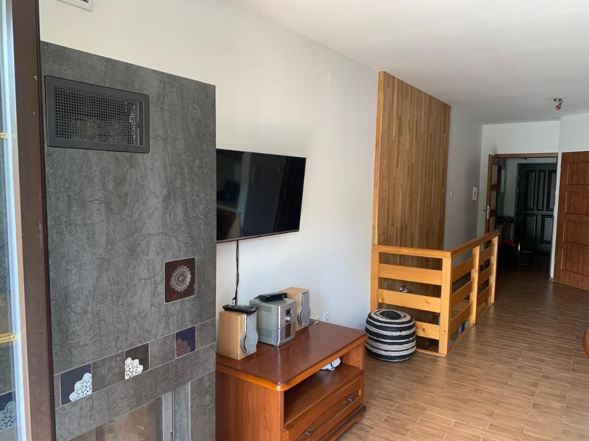 Apartament Na Wzgorzu วีสวา ภายนอก รูปภาพ